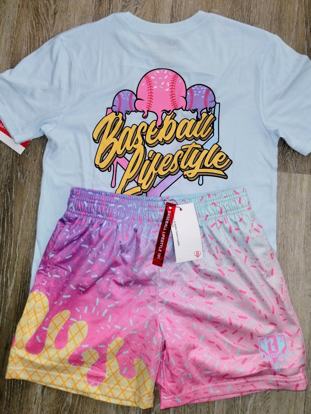 NWT Baseball Lifestyle 101 Frosted  Ice Cream Tee And Shorts Size Youth Large